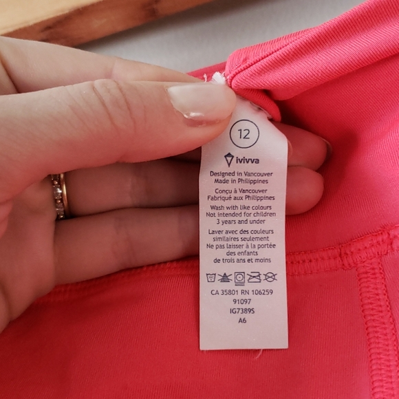 Ivivva lululemon hot neon pink booty shorts - Picture 3 of 3